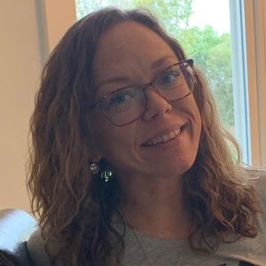 Meet your Posher, Marisa